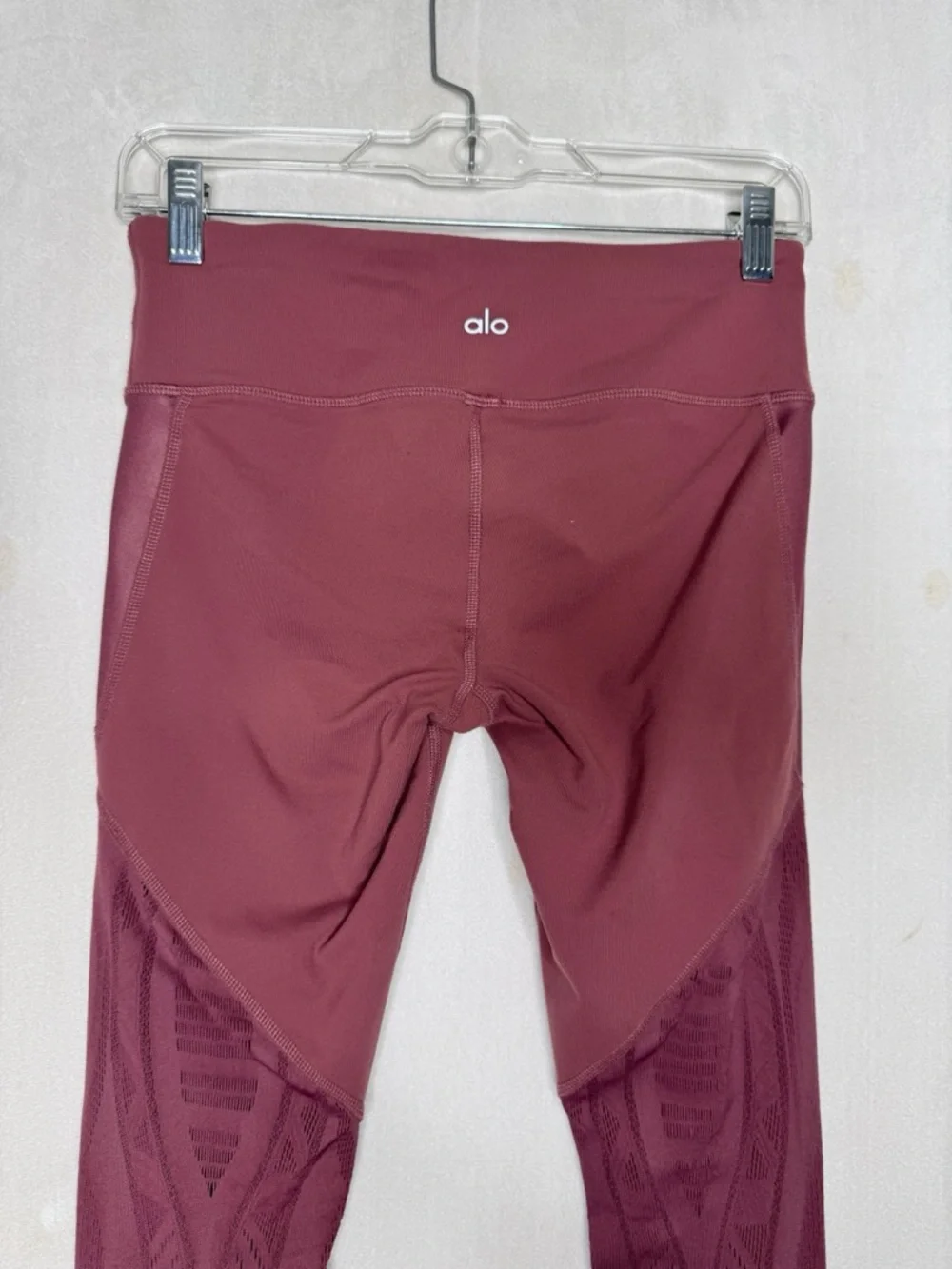 ALO / Vitality mesh panel full length athletic leggings in Grenache pink / S